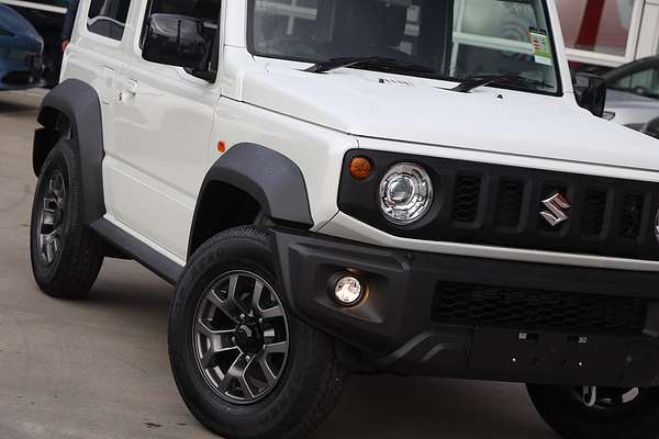 2025 Suzuki Jimny GLX GJ