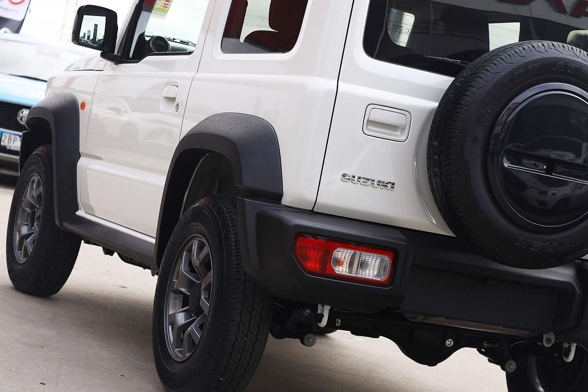 2025 Suzuki Jimny GLX GJ