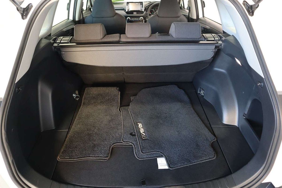 2019 Toyota RAV4 GX MXAA52R