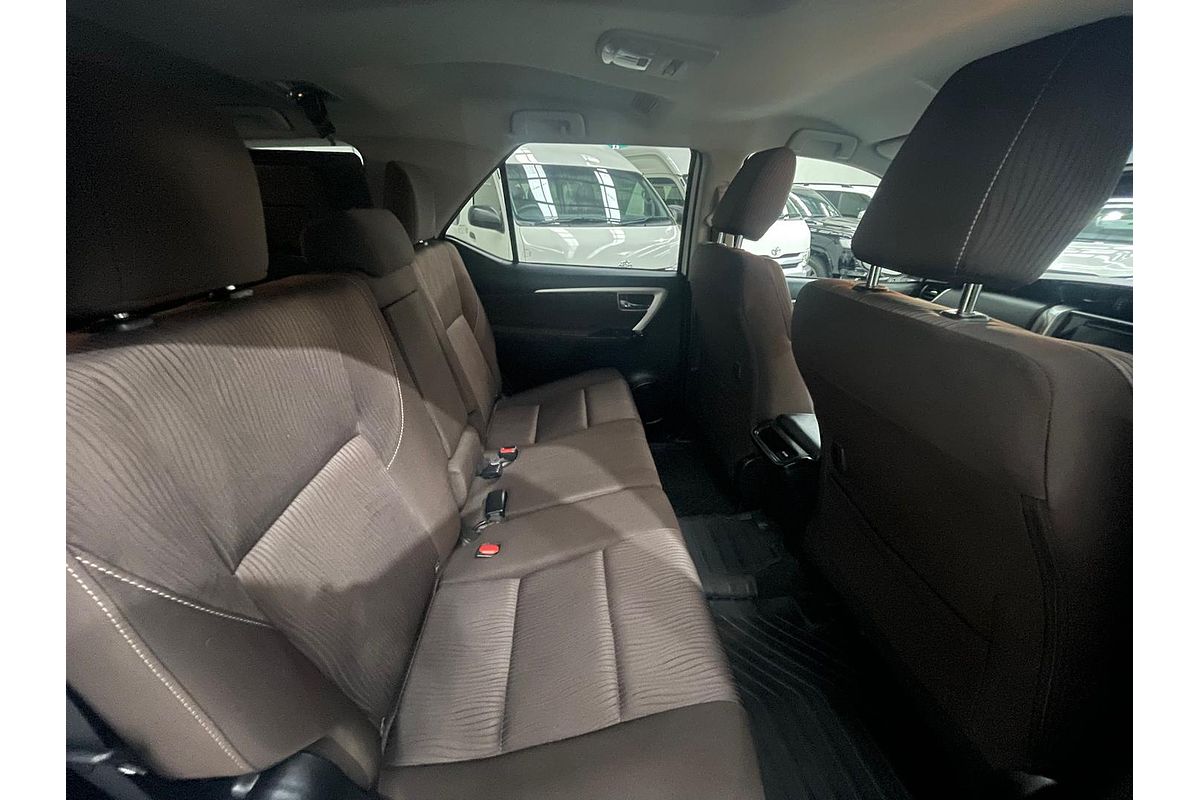 2015 Toyota Fortuner GXL GUN156R