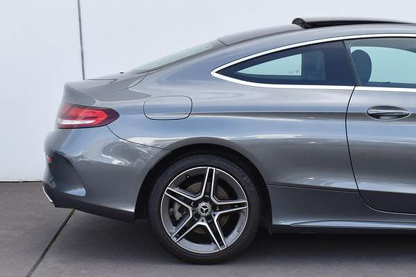 2022 Mercedes-Benz C-Class C200 C205