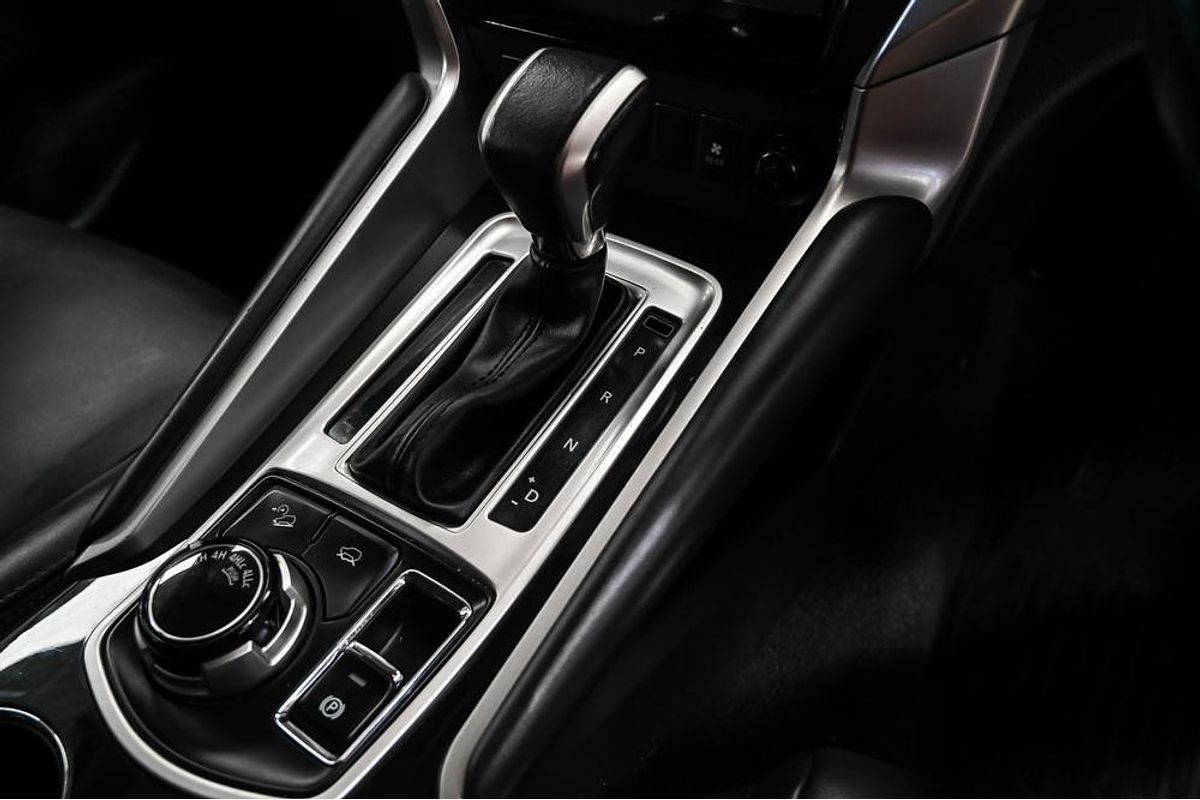 2019 Mitsubishi Pajero Sport GLS QE