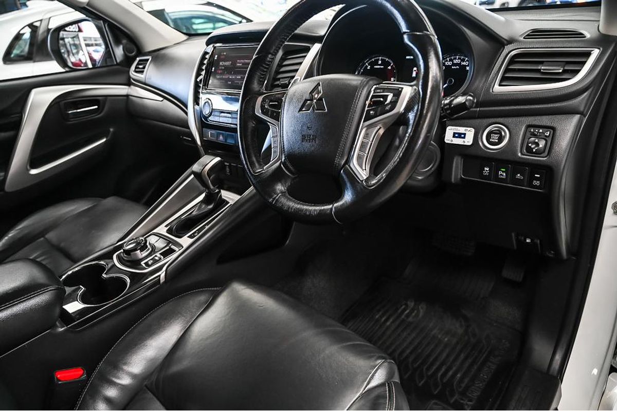 2019 Mitsubishi Pajero Sport GLS QE