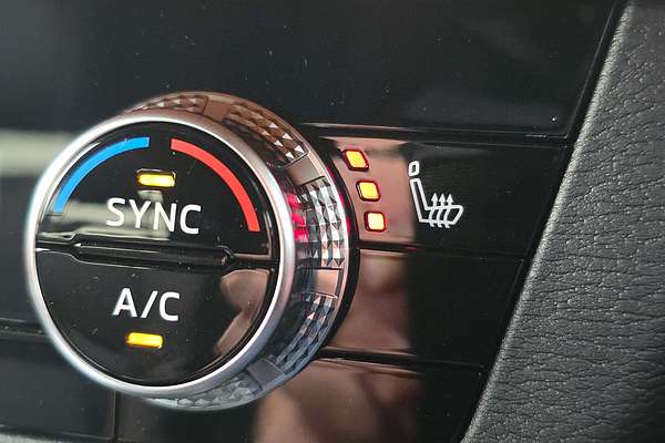 2025 Mitsubishi Outlander PHEV Exceed Tourer ZM