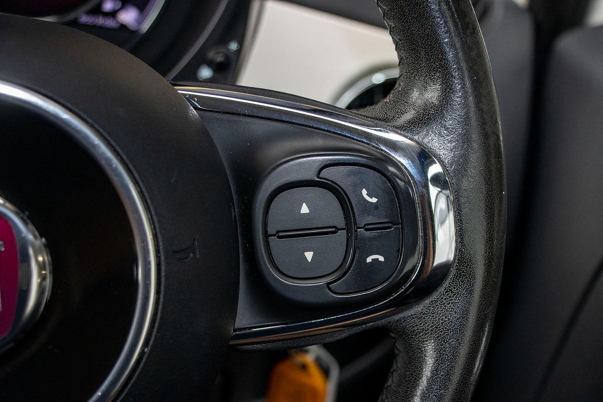 2015 Fiat 500C Lounge Series 3