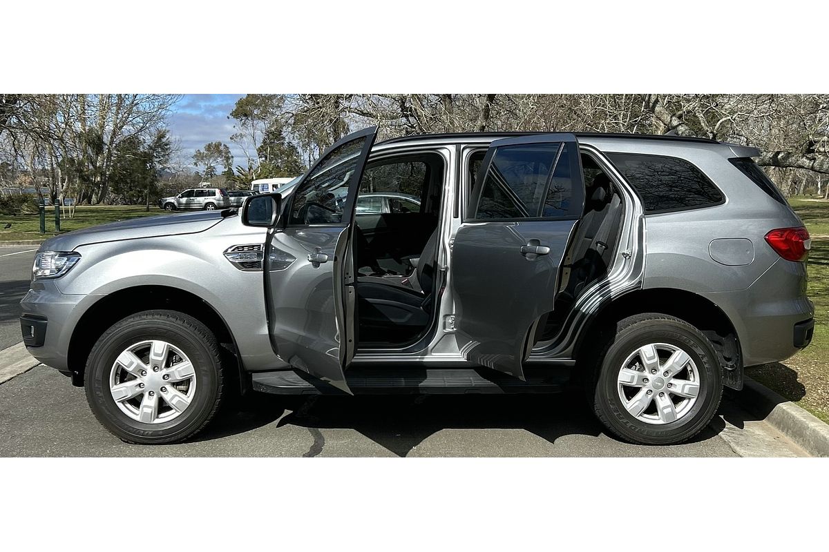 2022 Ford Everest Ambiente UA II 3.2L