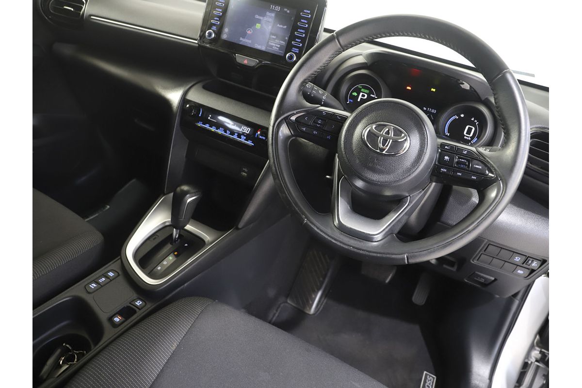 Yaris Cross Hybrid GXL 1.5L Auto CVT Hatch 4093280 002