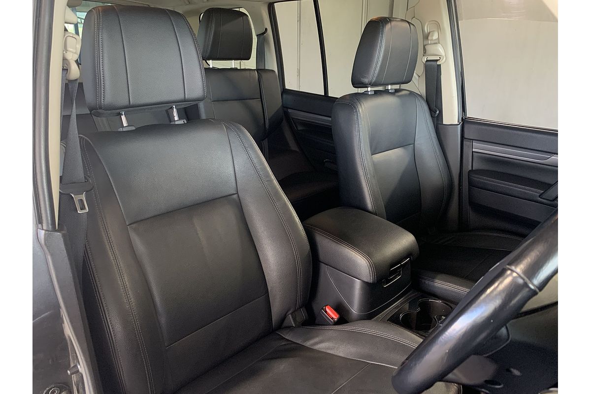 2019 Mitsubishi Pajero GLS Leather Option NX