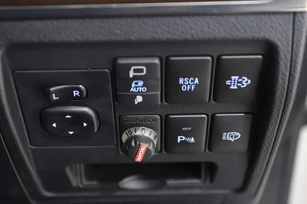 2019 Toyota Landcruiser VX VDJ200R