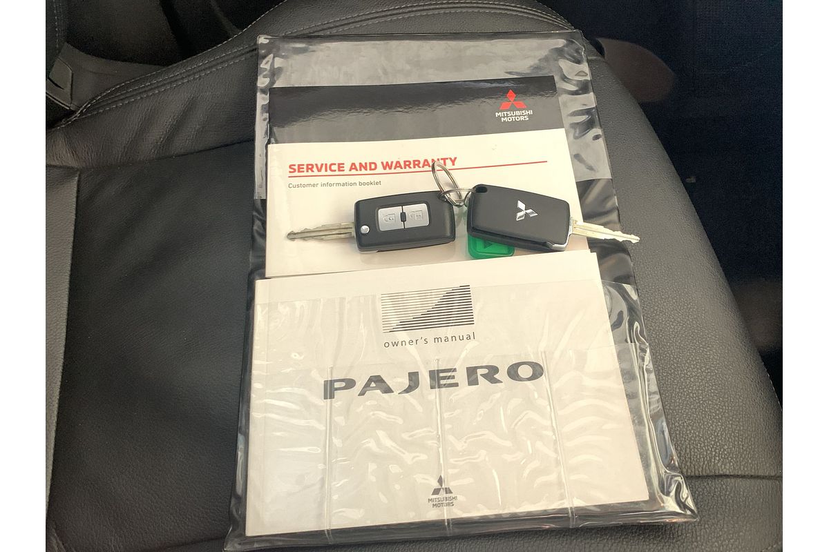 2019 Mitsubishi Pajero GLS Leather Option NX