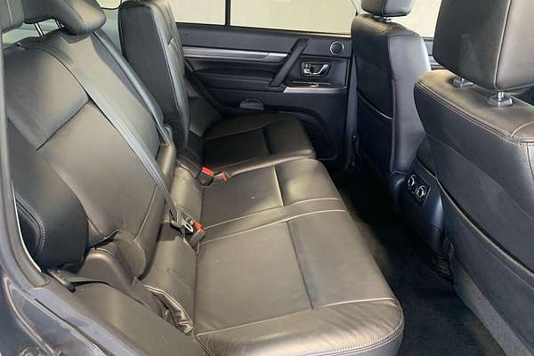 2019 Mitsubishi Pajero GLS Leather Option NX