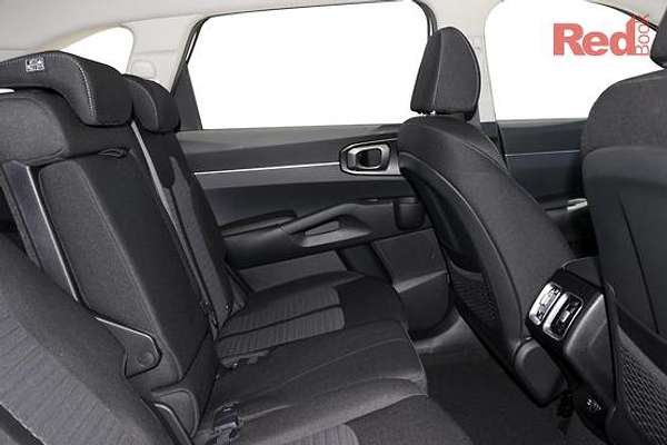 2025 Kia Sorento S MQ4 PE