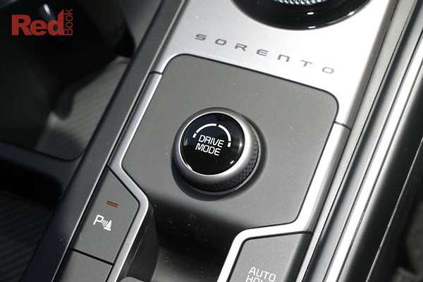 2025 Kia Sorento S MQ4 PE