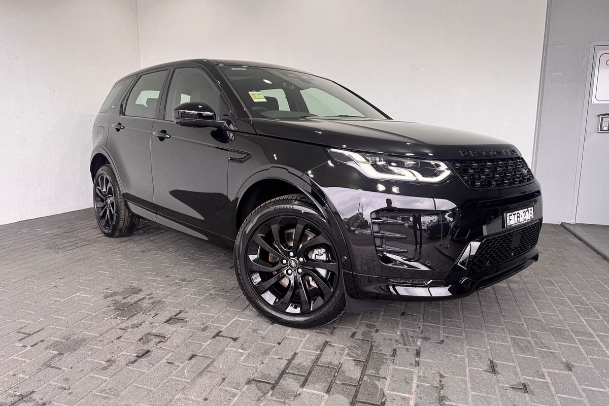 2025 Land Rover Discovery Sport P250 Dynamic SE L550