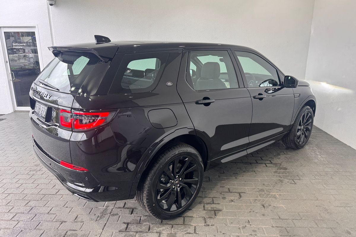 2025 Land Rover Discovery Sport P250 Dynamic SE L550