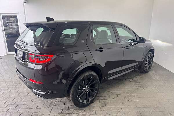 2025 Land Rover Discovery Sport P250 Dynamic SE L550