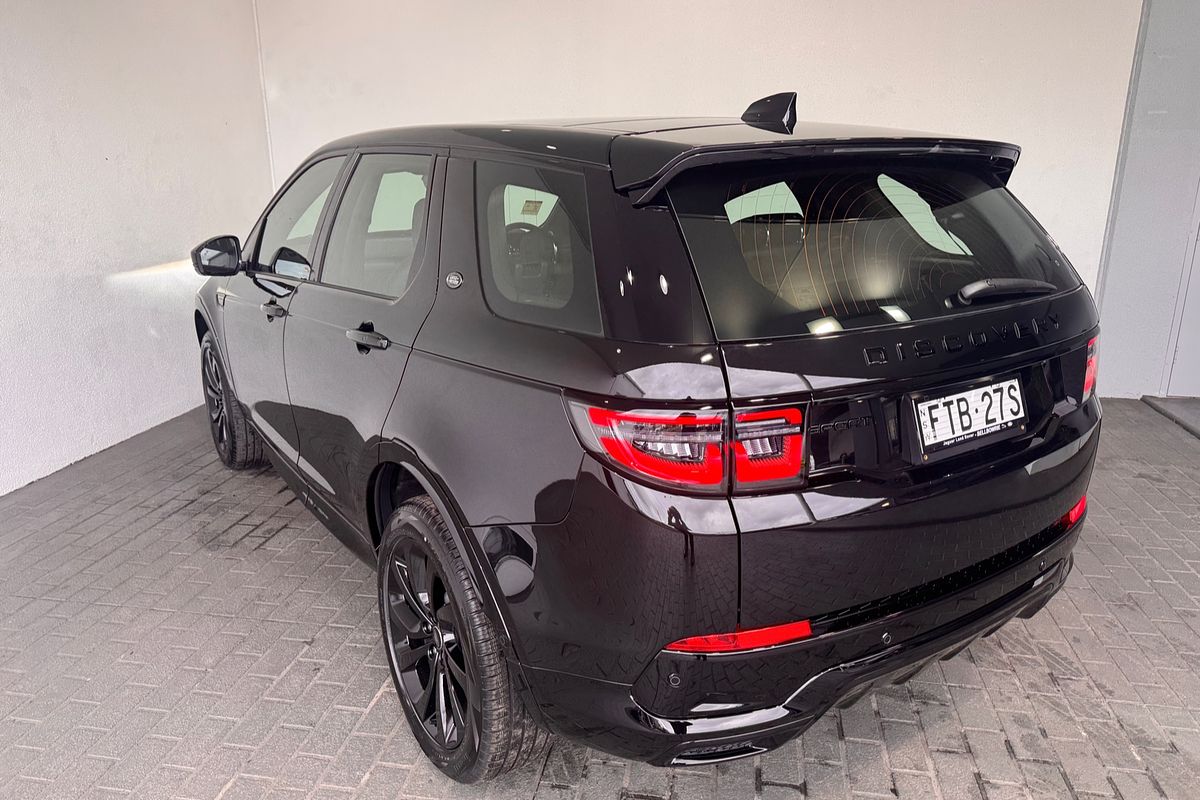 2025 Land Rover Discovery Sport P250 Dynamic SE L550