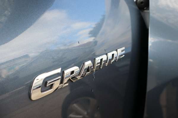 2012 Toyota Kluger Grande GSU40R