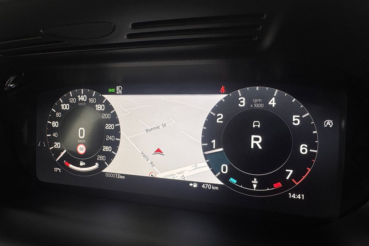 2025 Land Rover Discovery Sport P250 Dynamic SE L550