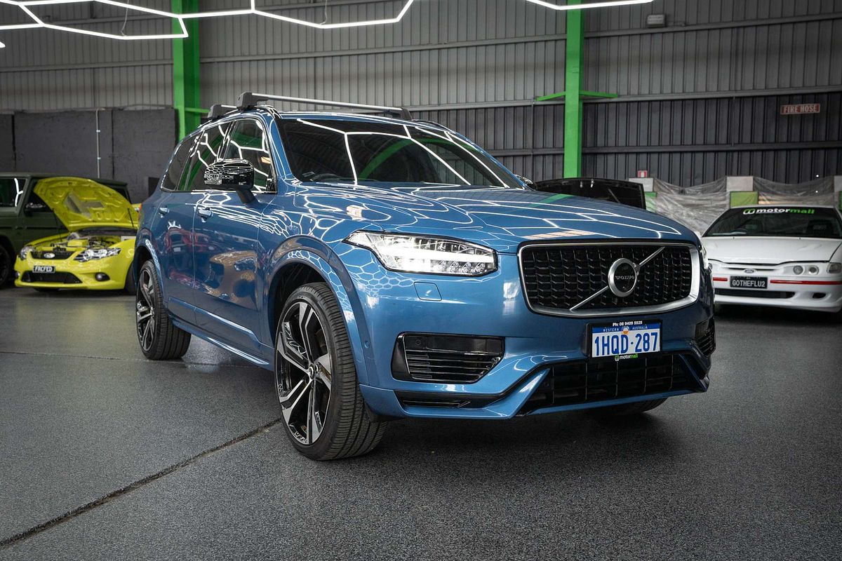 2020 Volvo XC90 T8 R-Design
