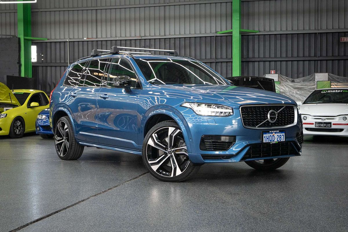 2020 Volvo XC90 T8 R-Design