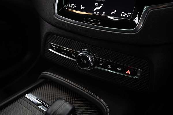 2020 Volvo XC90 T8 R-Design