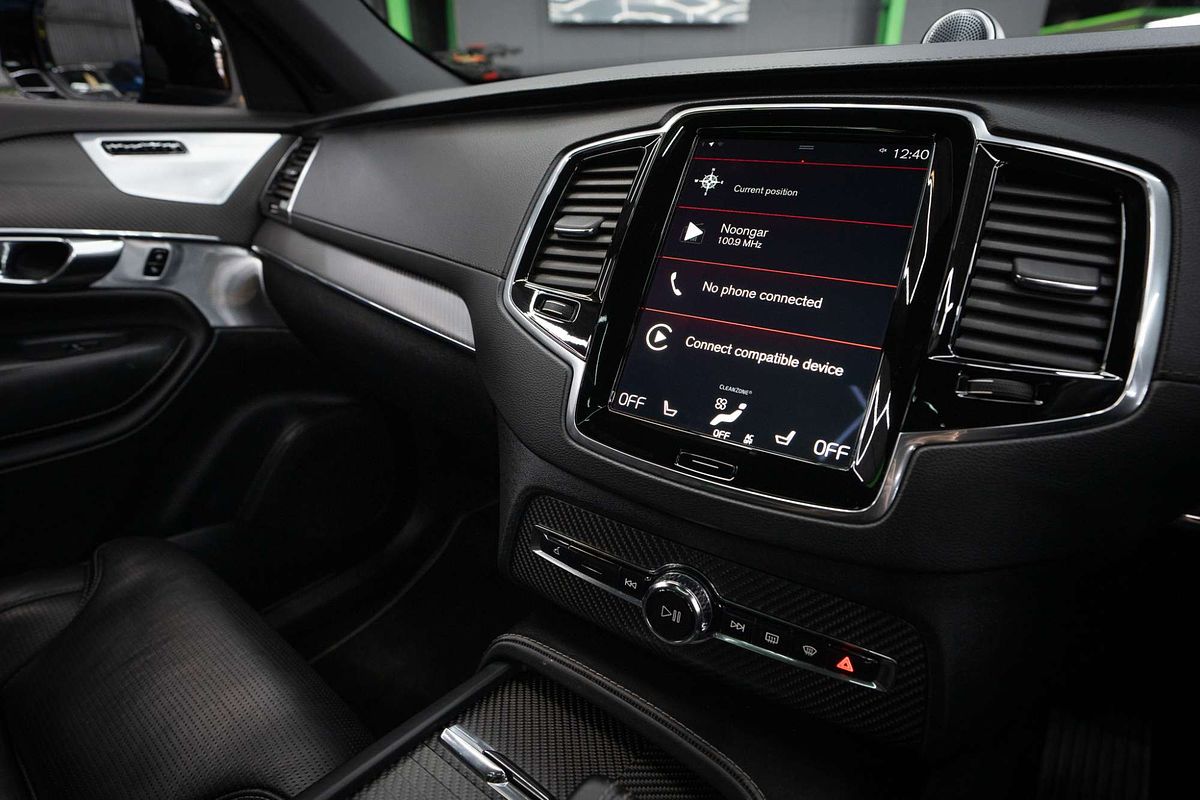 2020 Volvo XC90 T8 R-Design