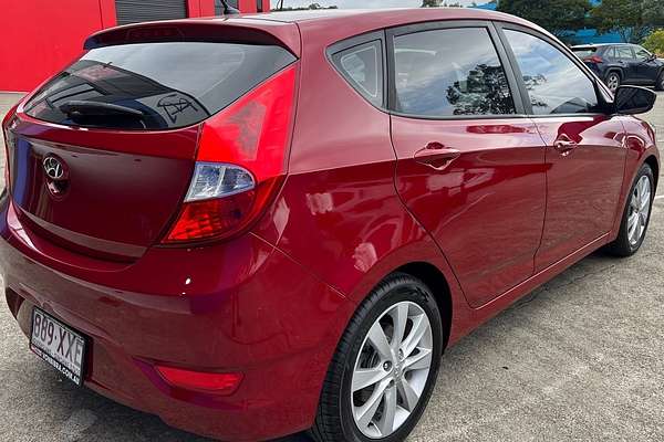 2017 Hyundai Accent Sport RB5