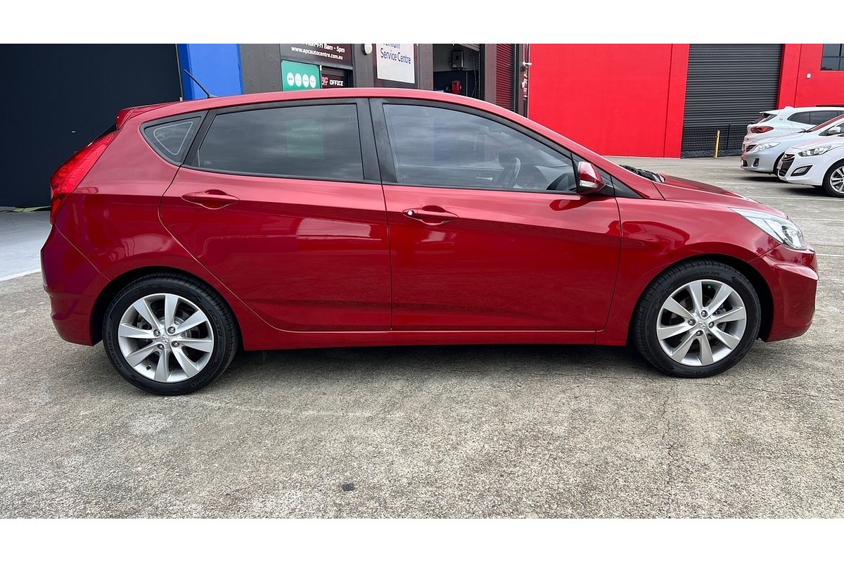 2017 Hyundai Accent Sport RB5