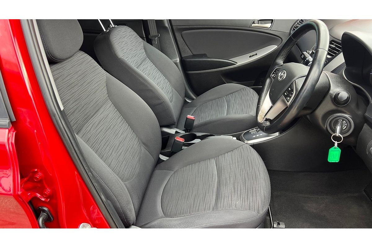 2017 Hyundai Accent Sport RB5