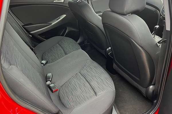 2017 Hyundai Accent Sport RB5
