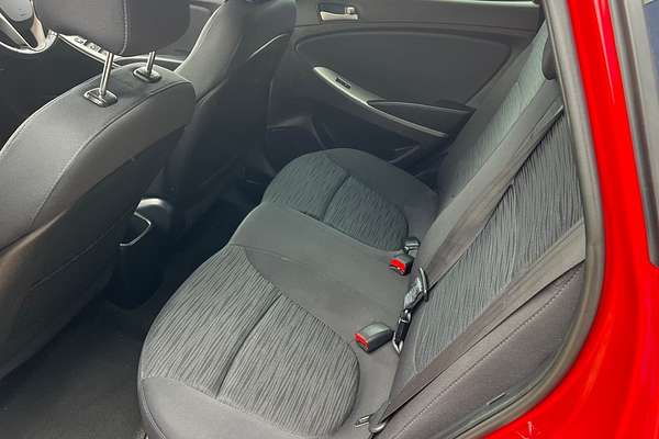 2017 Hyundai Accent Sport RB5