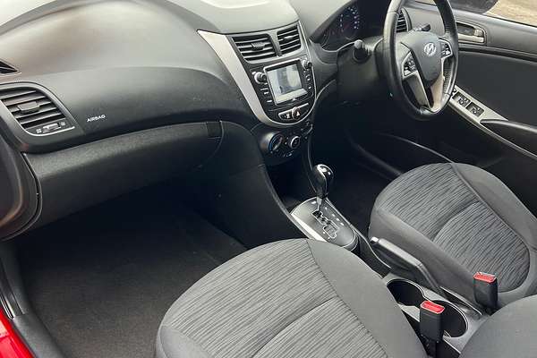 2017 Hyundai Accent Sport RB5
