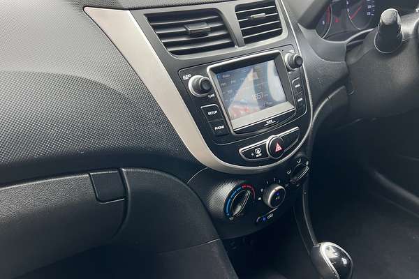 2017 Hyundai Accent Sport RB5