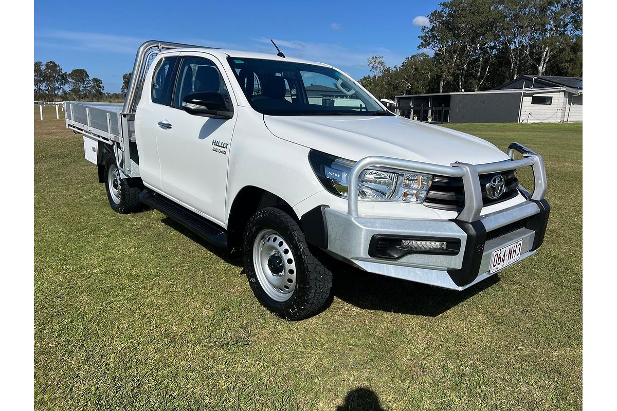2016 Toyota Hilux SR GUN126R 4X4