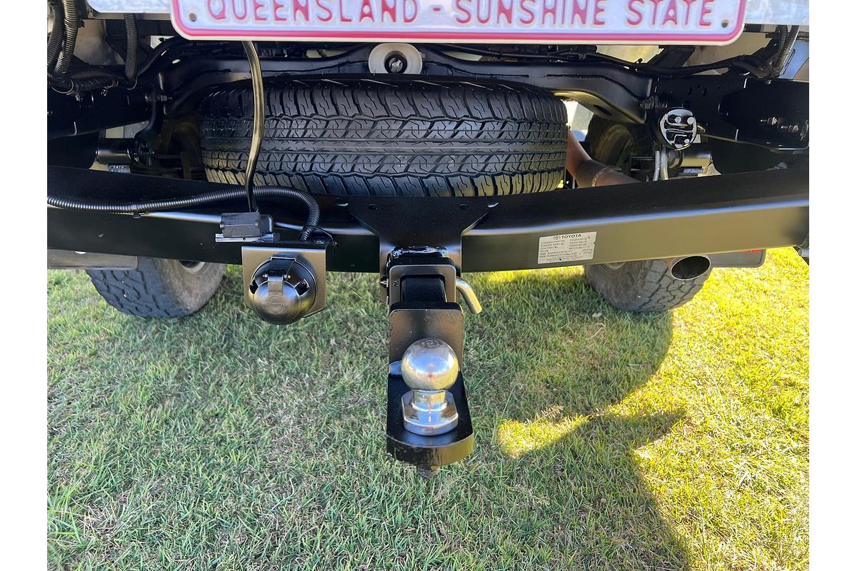 2016 Toyota Hilux SR GUN126R 4X4
