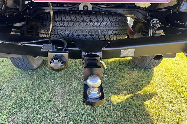 2016 Toyota Hilux SR GUN126R 4X4