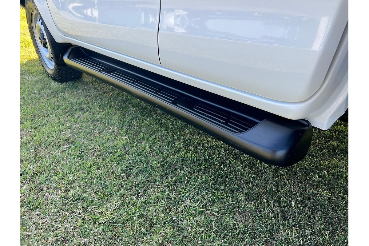 2016 Toyota Hilux SR GUN126R 4X4