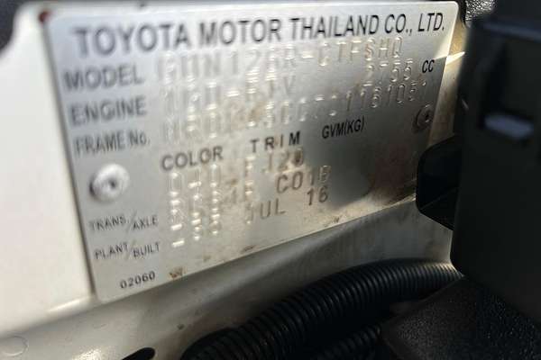 2016 Toyota Hilux SR GUN126R 4X4