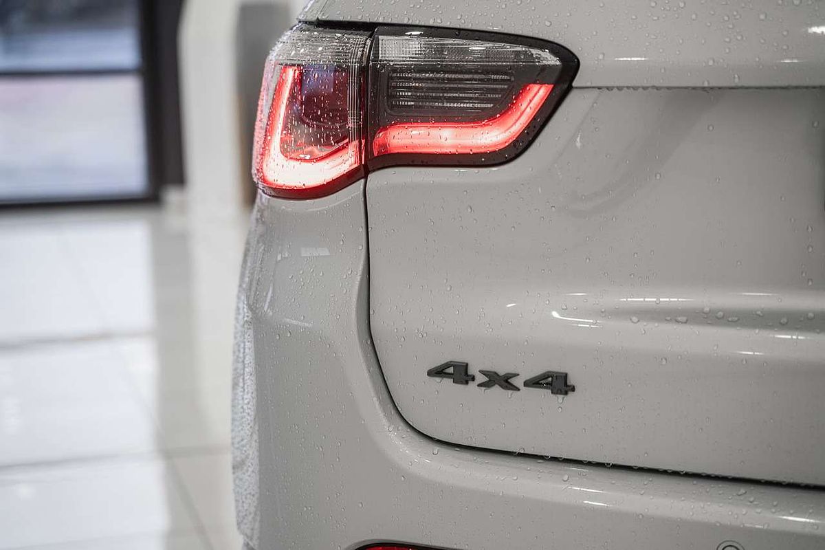 2022 Jeep Compass S-Limited M6