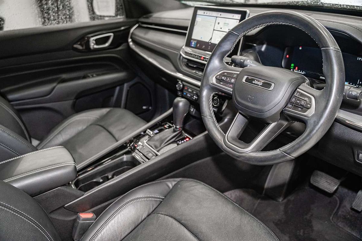 2022 Jeep Compass S-Limited M6