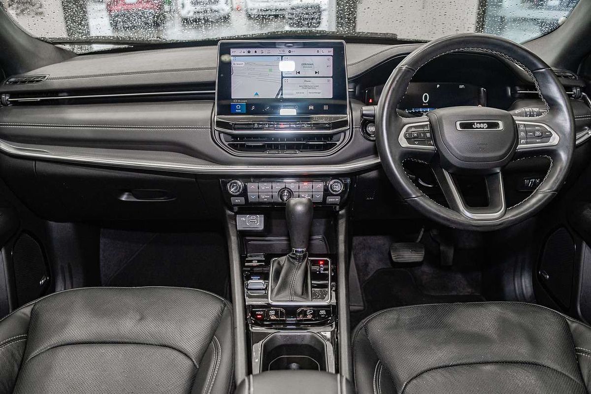 2022 Jeep Compass S-Limited M6