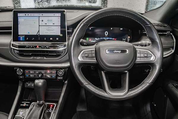 2022 Jeep Compass S-Limited M6