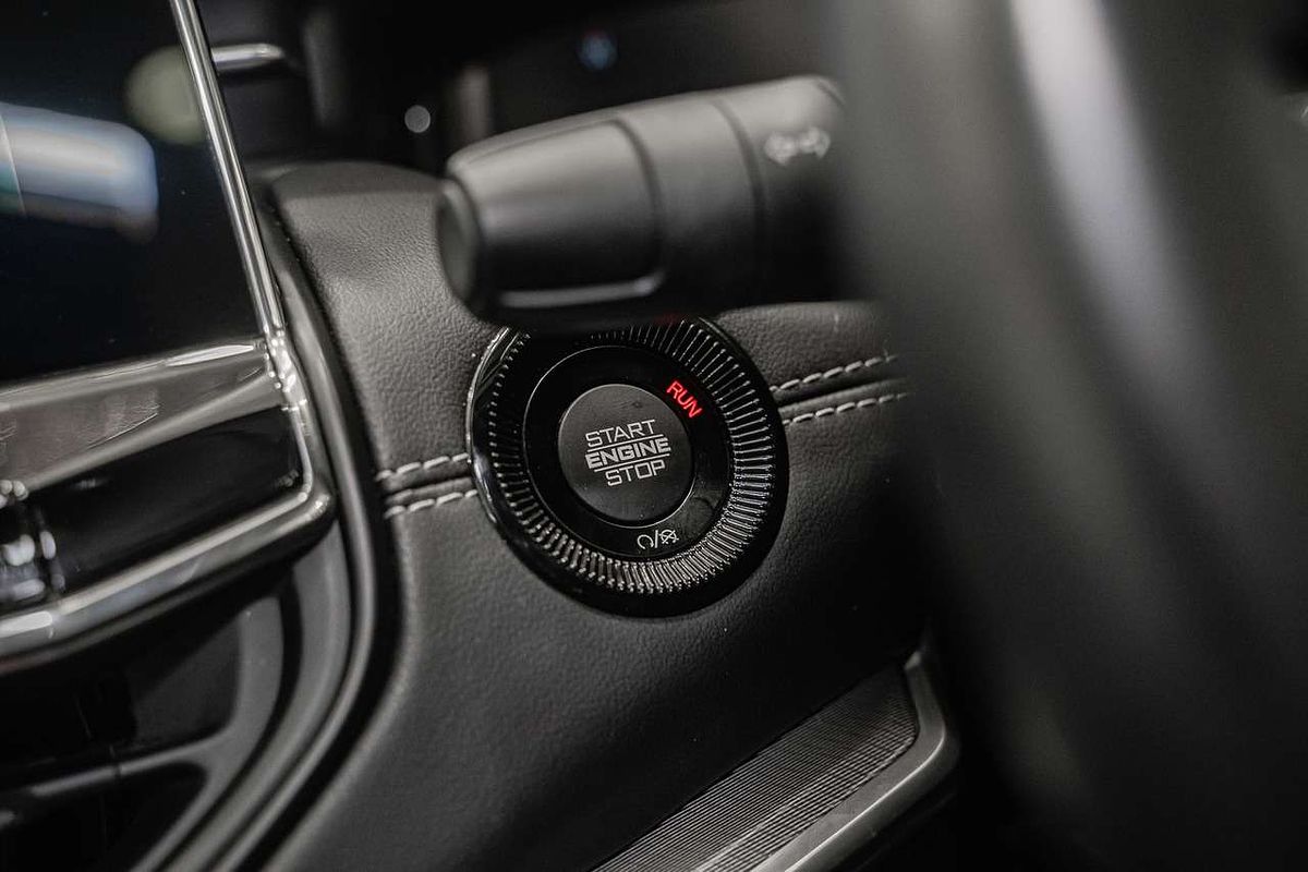 2022 Jeep Compass S-Limited M6
