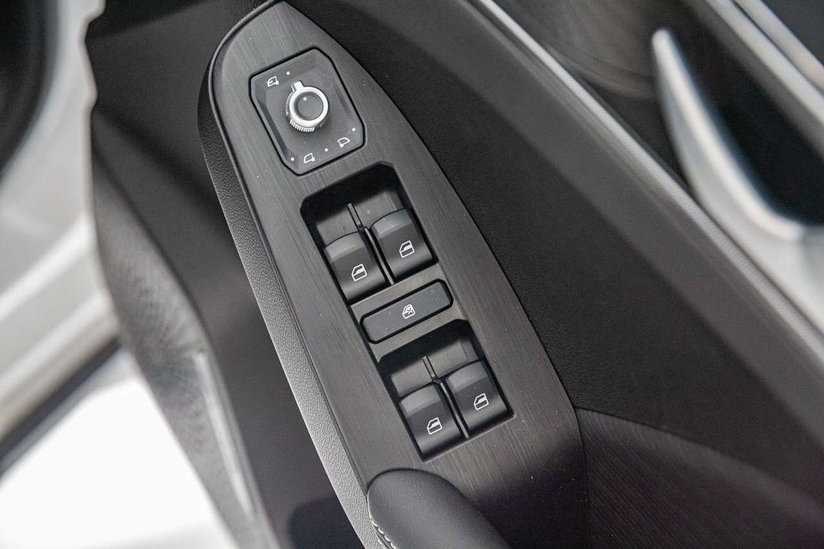 2025 GWM Haval Jolion Ultra Hybrid A02