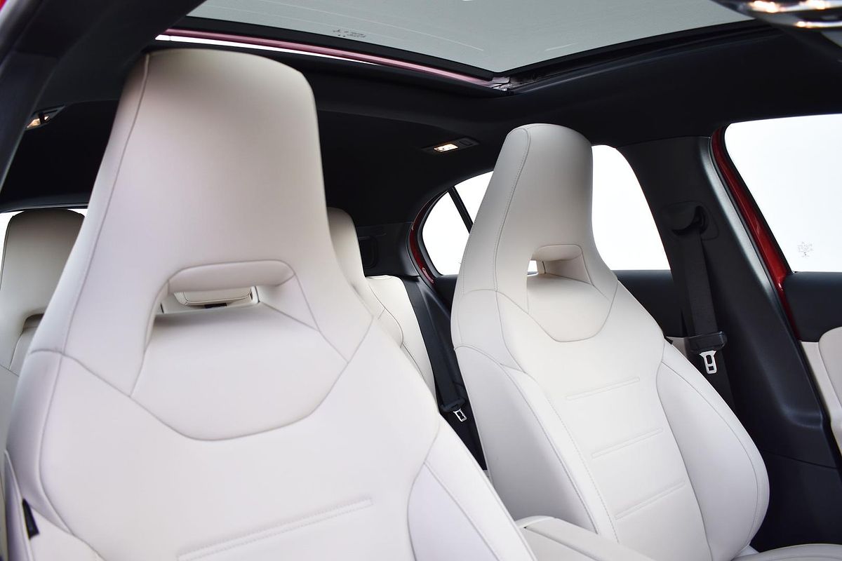 2020 Mercedes-Benz A-Class A250 W177