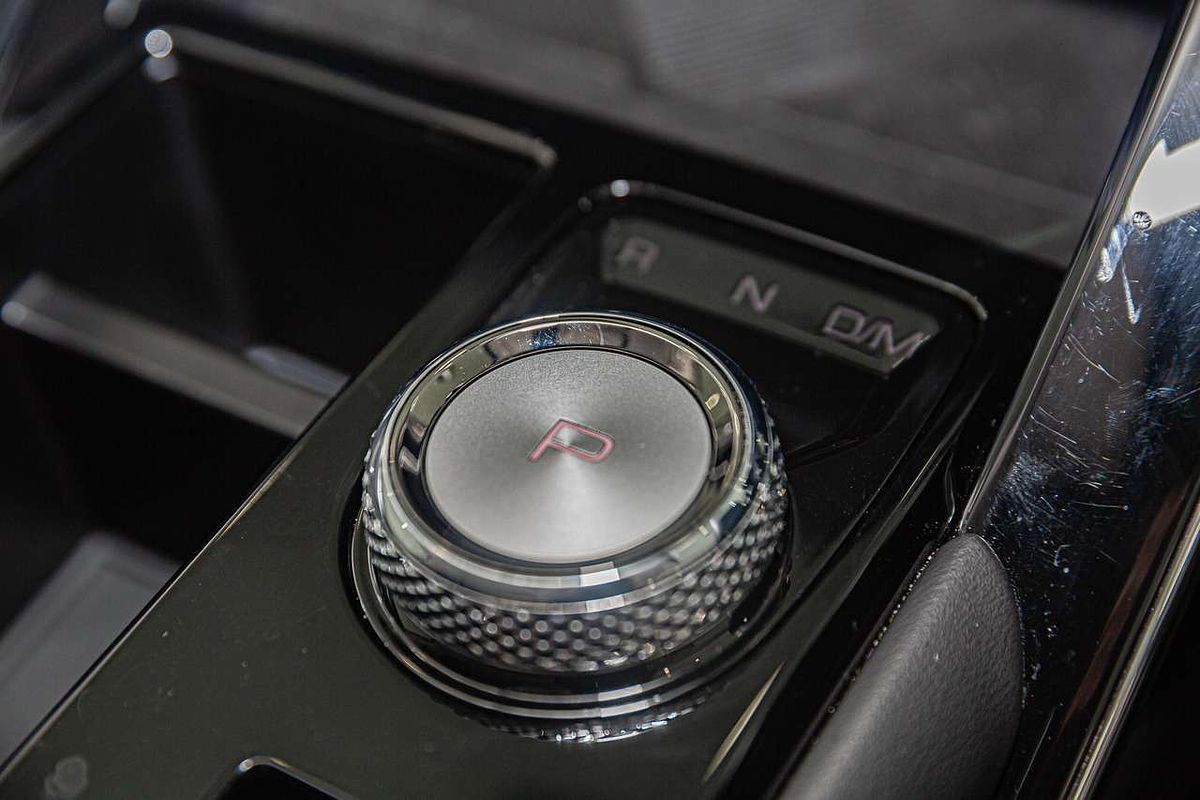 2025 GWM Haval H6 Lux B01