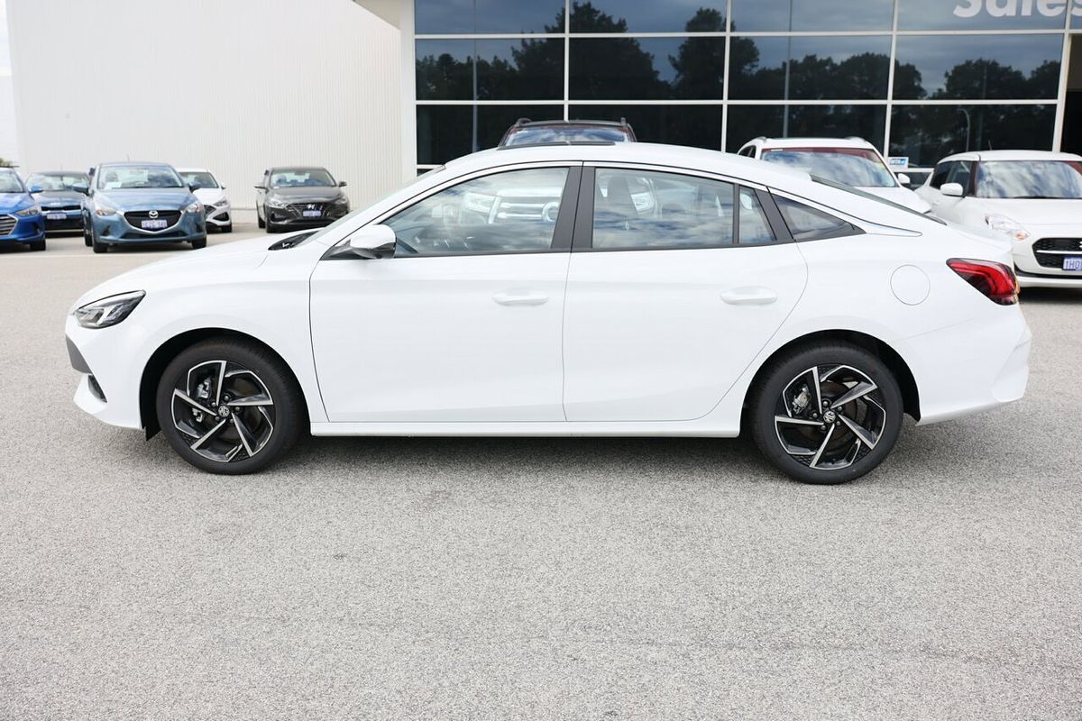 2024 MG MG5 Essence