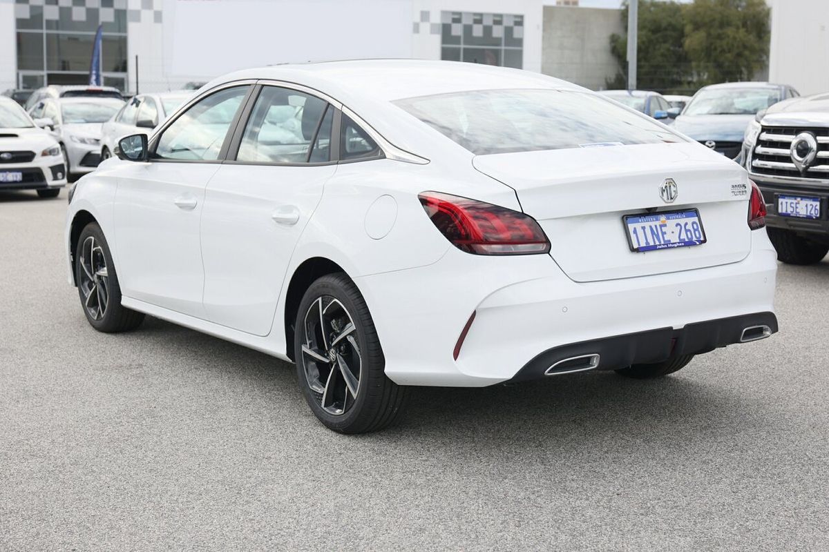 2024 MG MG5 Essence