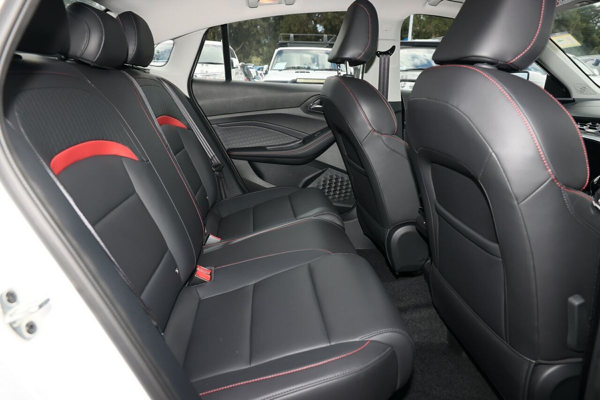 2024 MG MG5 Essence